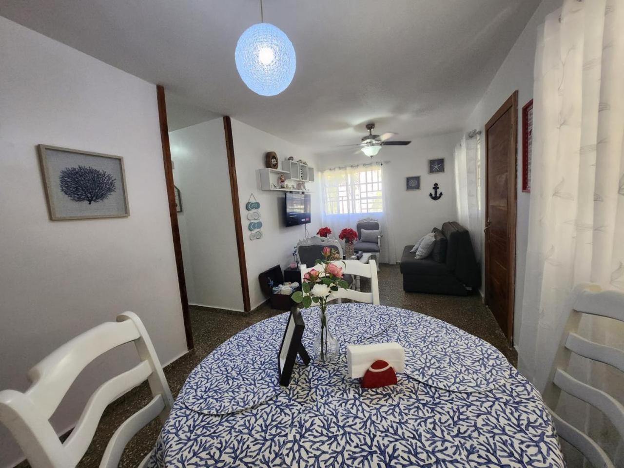 Beachfront Apartment, Quiet 4 Beds, 1 Bath, Ac, Wi-Fi, Hot Water, In Paraiso Near Los Patos Kültér fotó